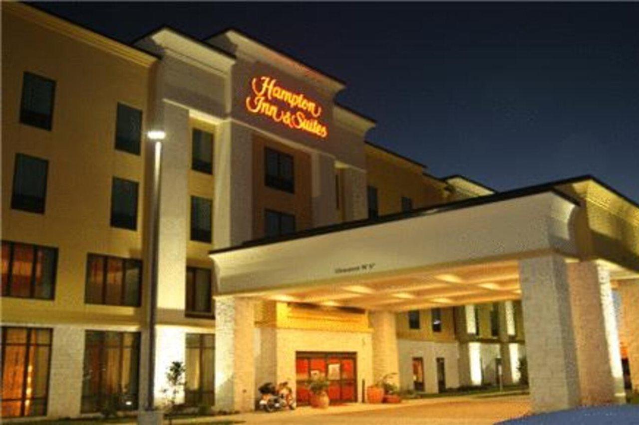 Hampton Inn & Suites Bastrop Buitenkant foto