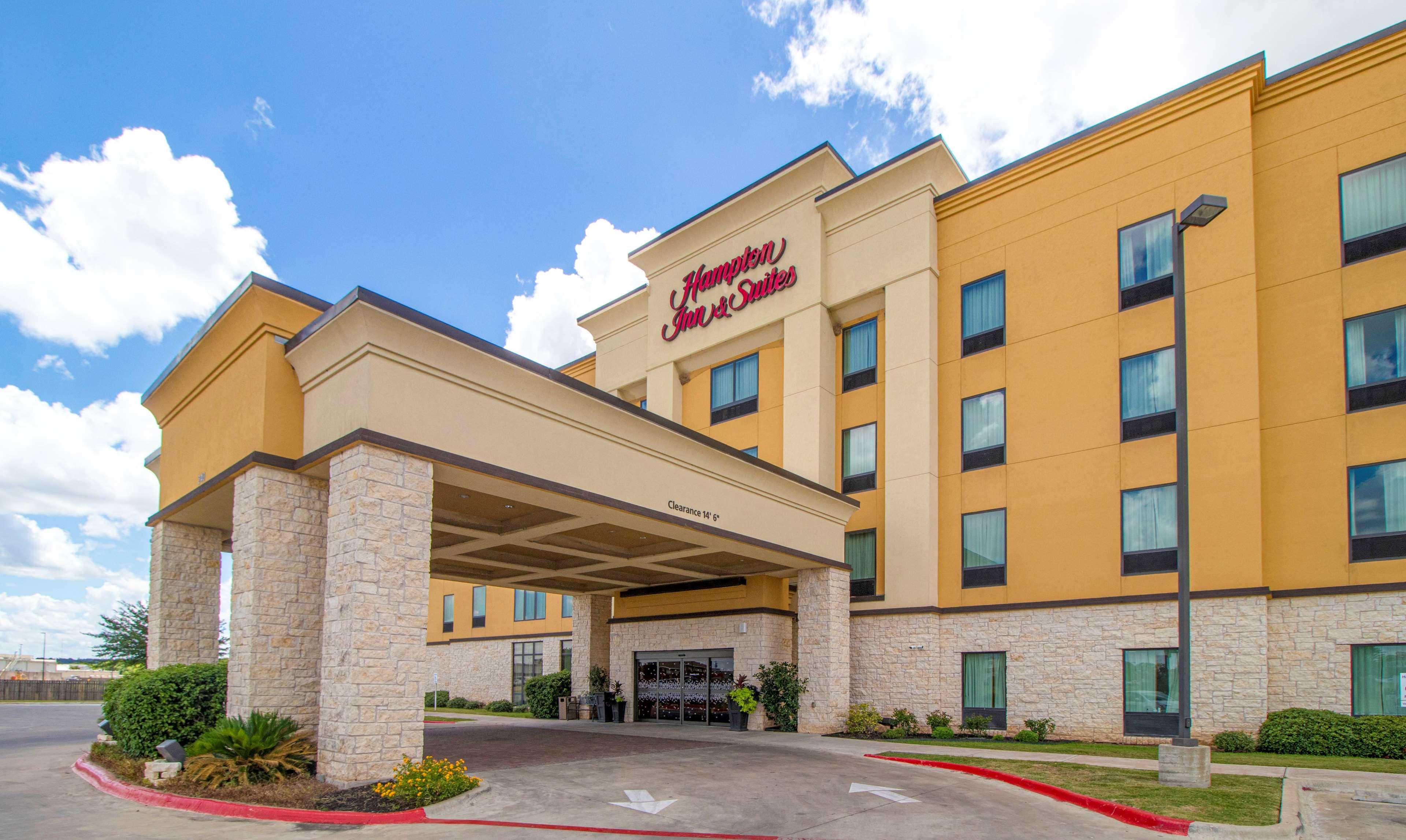 Hampton Inn & Suites Bastrop Buitenkant foto