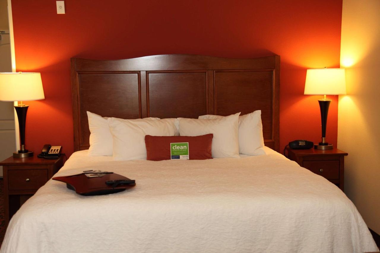 Hampton Inn & Suites Bastrop Buitenkant foto