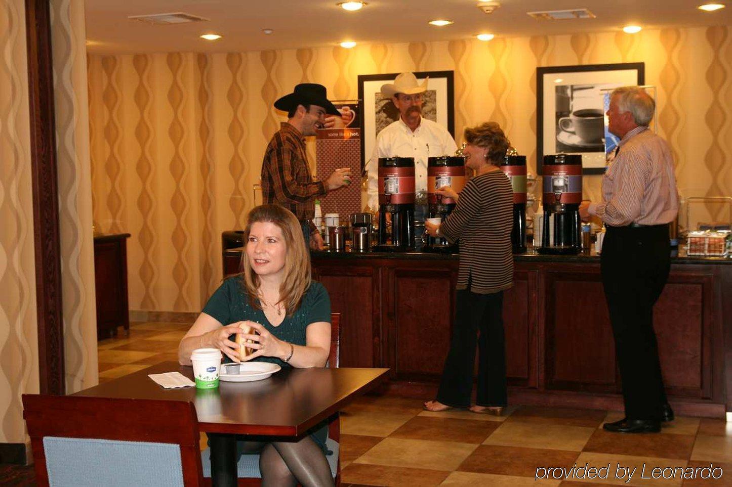 Hampton Inn & Suites Bastrop Restaurant foto