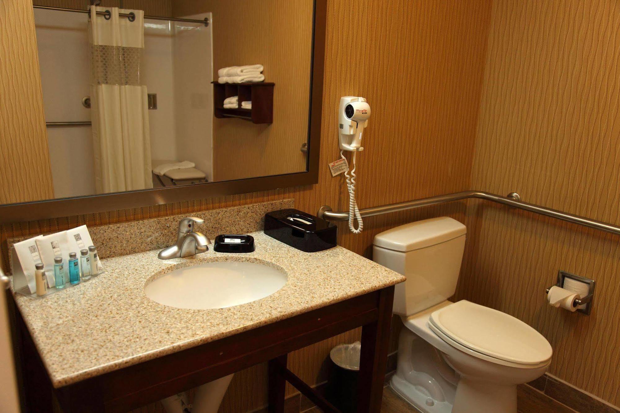 Hampton Inn & Suites Bastrop Kamer foto
