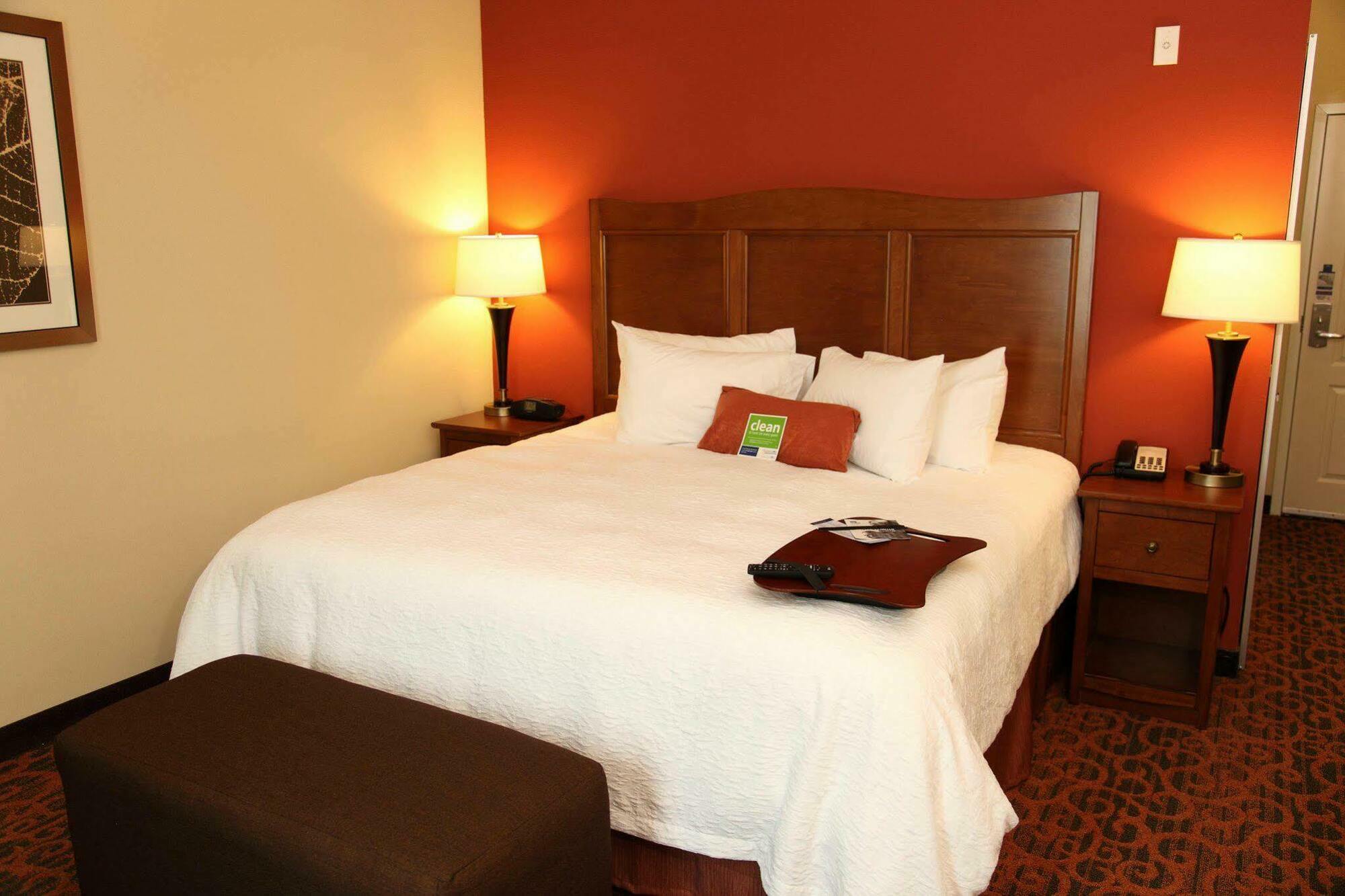 Hampton Inn & Suites Bastrop Kamer foto